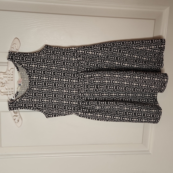 𝅺H&M Black Geo Print Sleeveless Dress Size 2-4Y - Picture 1 of 8